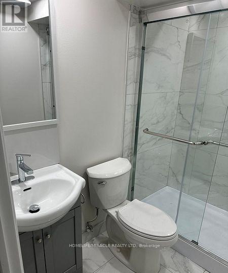 757 Phillip Murray Avenue, Oshawa, Ontario  L1J 1J2 - Photo 2 - E13237238