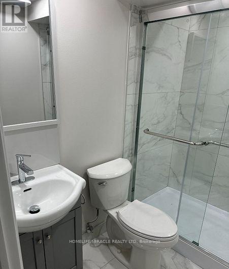 757 Phillip Murray Avenue, Oshawa, Ontario  L1J 1J2 - Photo 4 - E13237238
