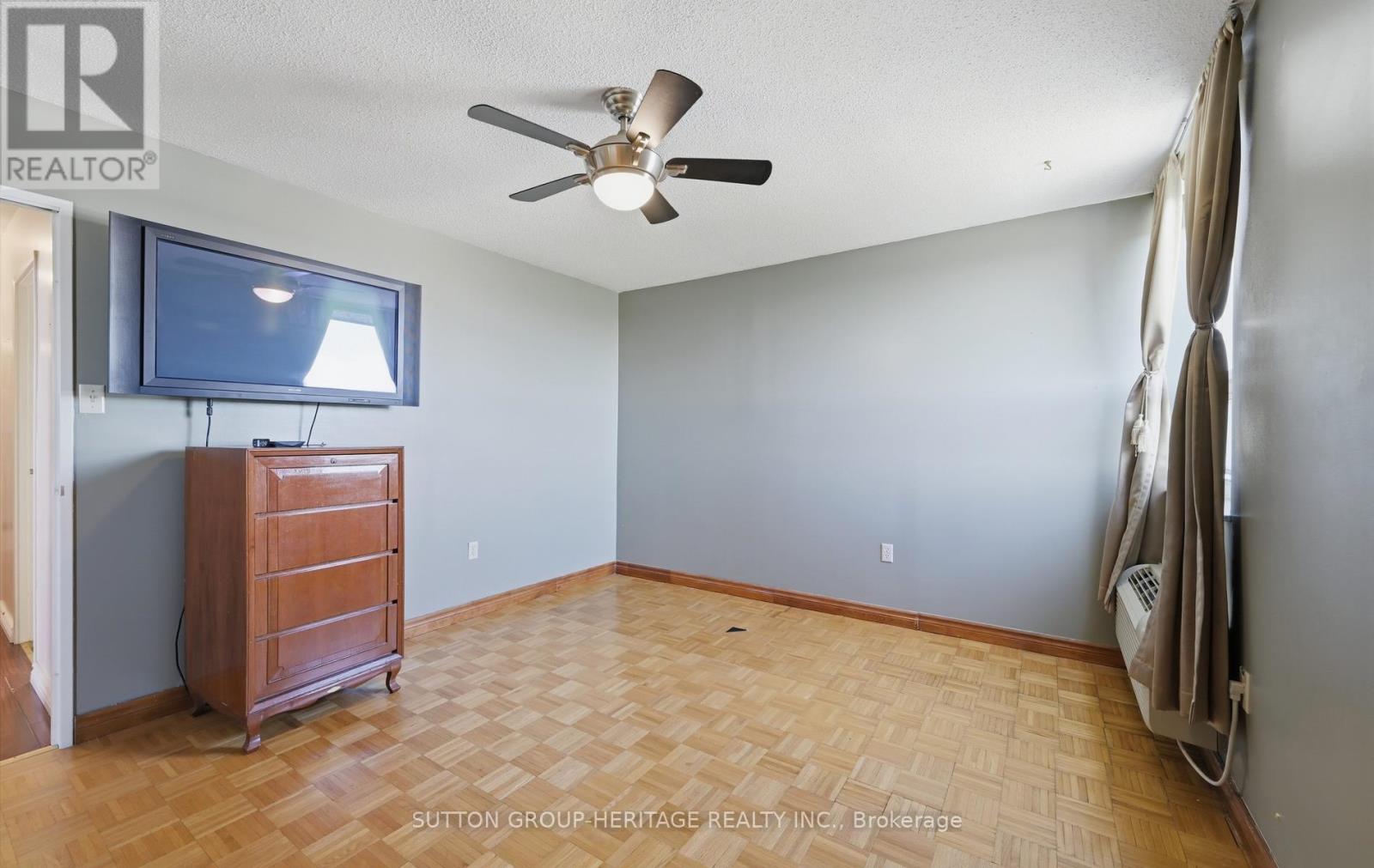1915 - 121 Ling Road, Toronto, Ontario  M1E 4Y2 - Photo 30 - E13237318