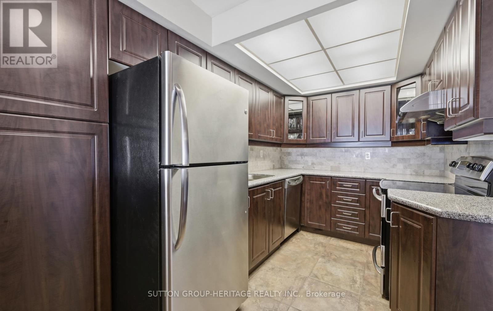 1915 - 121 Ling Road, Toronto, Ontario  M1E 4Y2 - Photo 37 - E13237318