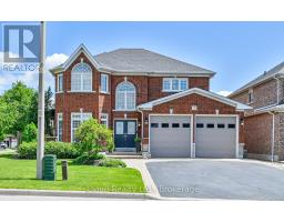 7 GAGNON GATE, Whitby, Ontario