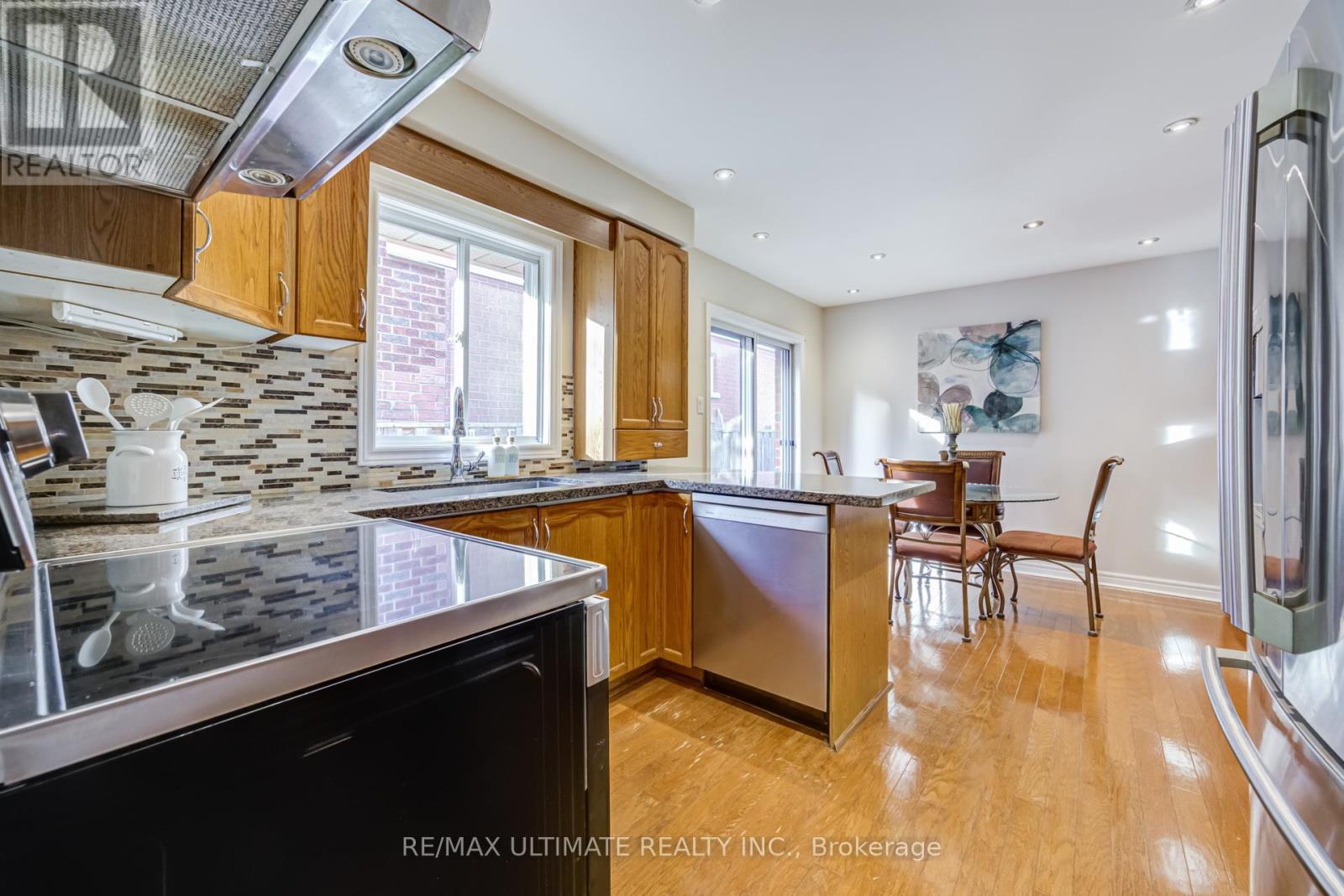10 South Balsam Street, Uxbridge, Ontario  L9P 1E9 - Photo 11 - N13237294