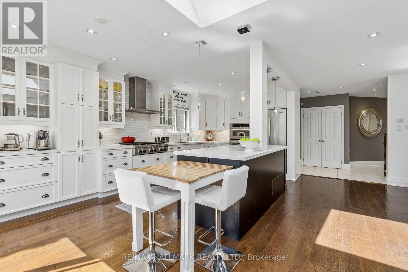 315 Forest Run Boulevard, Vaughan, Ontario  L4K 5K1 - Photo 11 - N13237310