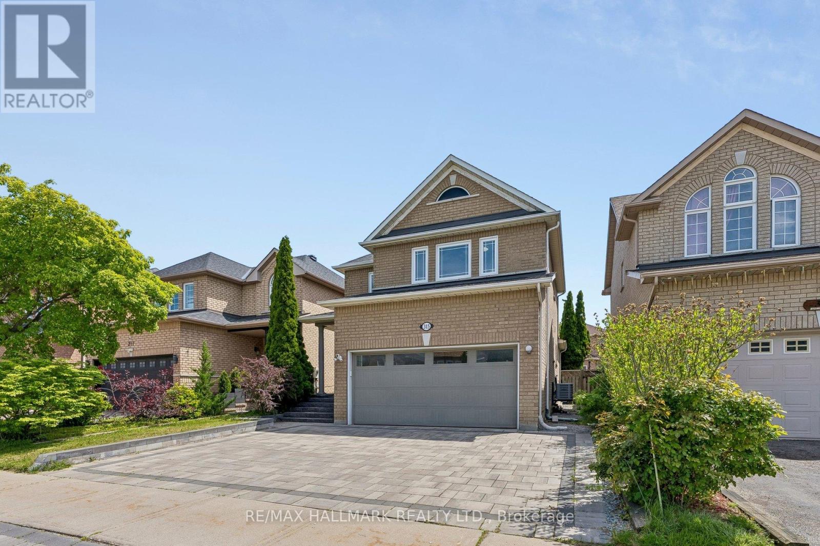 315 Forest Run Boulevard, Vaughan, Ontario  L4K 5K1 - Photo 3 - N13237310