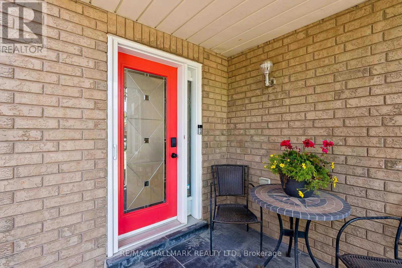 315 Forest Run Boulevard, Vaughan, Ontario  L4K 5K1 - Photo 4 - N13237310