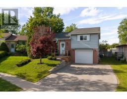 113 HICKLING TRAIL, Barrie, Ontario