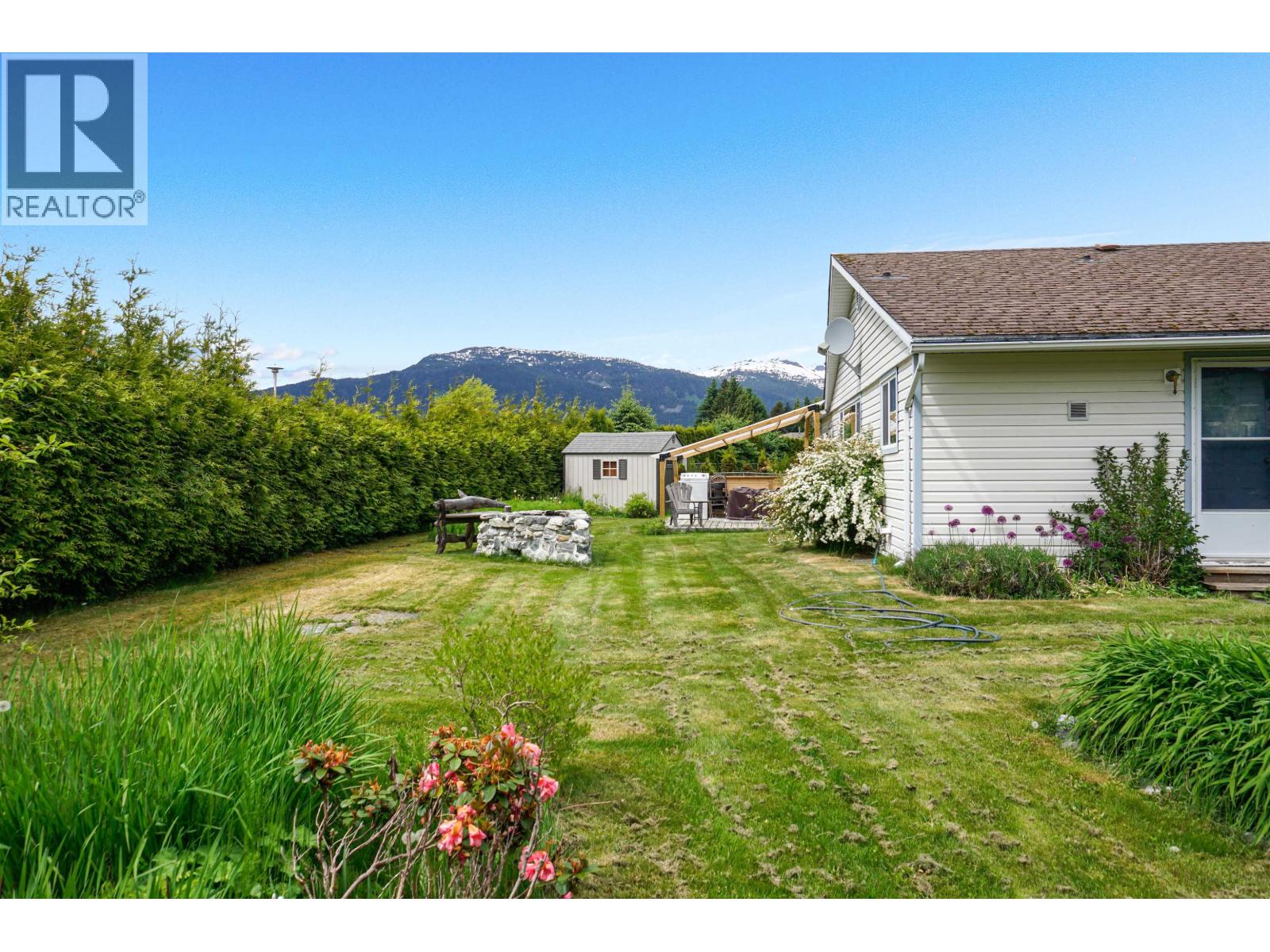 16 Morgan Street, Kitimat, British Columbia  V8C 0G2 - Photo 3 - R3131845