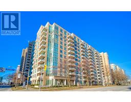 401 - 39 PEMBERTON AVENUE, Toronto, Ontario