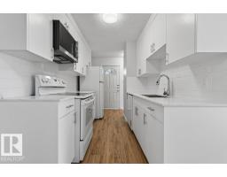 3E TWIN TC NW, Edmonton, Alberta