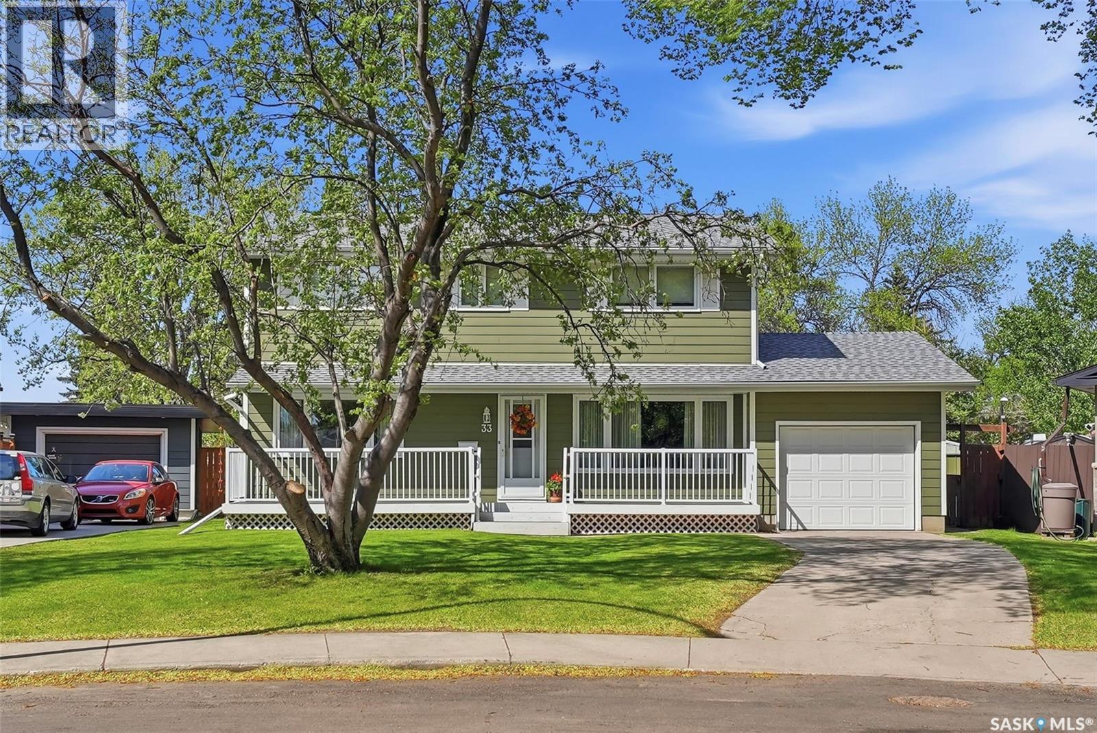 33 Sparling Crescent, Saskatoon, Saskatchewan  S7H 3M1 - Photo 1 - SK038194