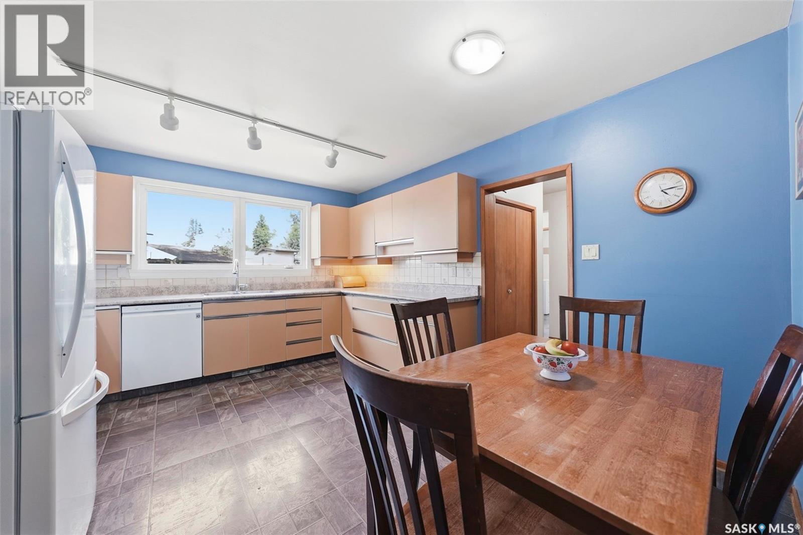 33 Sparling Crescent, Saskatoon, Saskatchewan  S7H 3M1 - Photo 11 - SK038194