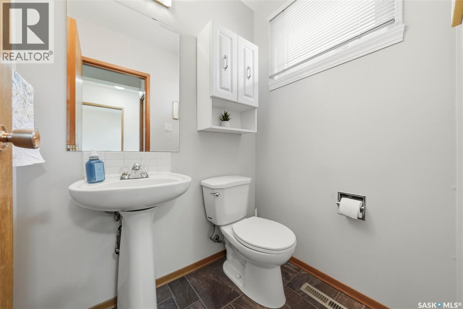 33 Sparling Crescent, Saskatoon, Saskatchewan  S7H 3M1 - Photo 18 - SK038194