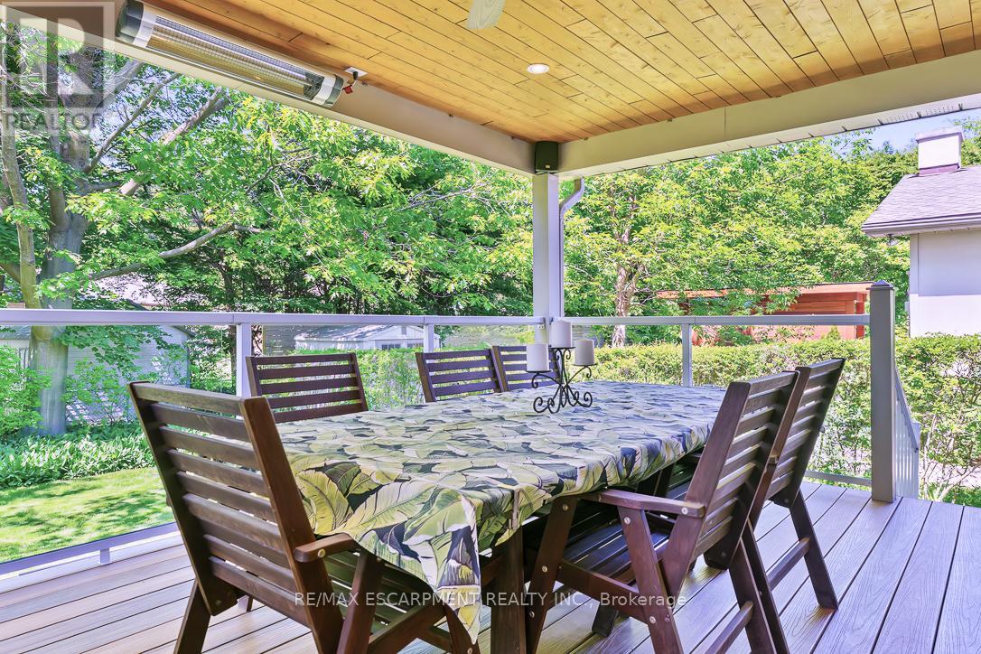 1055 Welwyn Drive, Mississauga, Ontario  L5J 3J2 - Photo 31 - W13237222