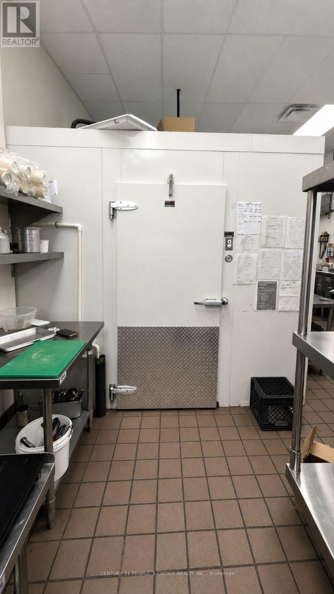 11 - 2880 Queen Street E, Brampton, Ontario  L6S 6G9 - Photo 4 - W13237270