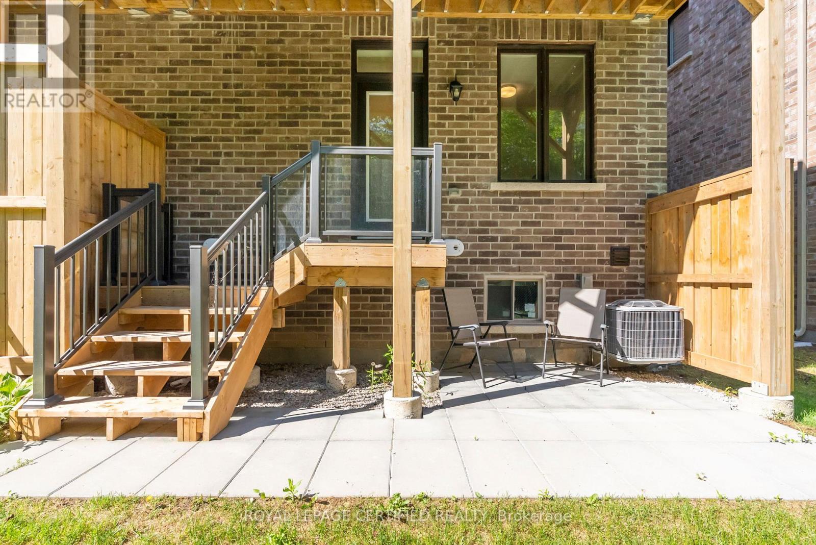 45 Folcroft Street, Brampton, Ontario  L6Y 6L3 - Photo 42 - W13237320