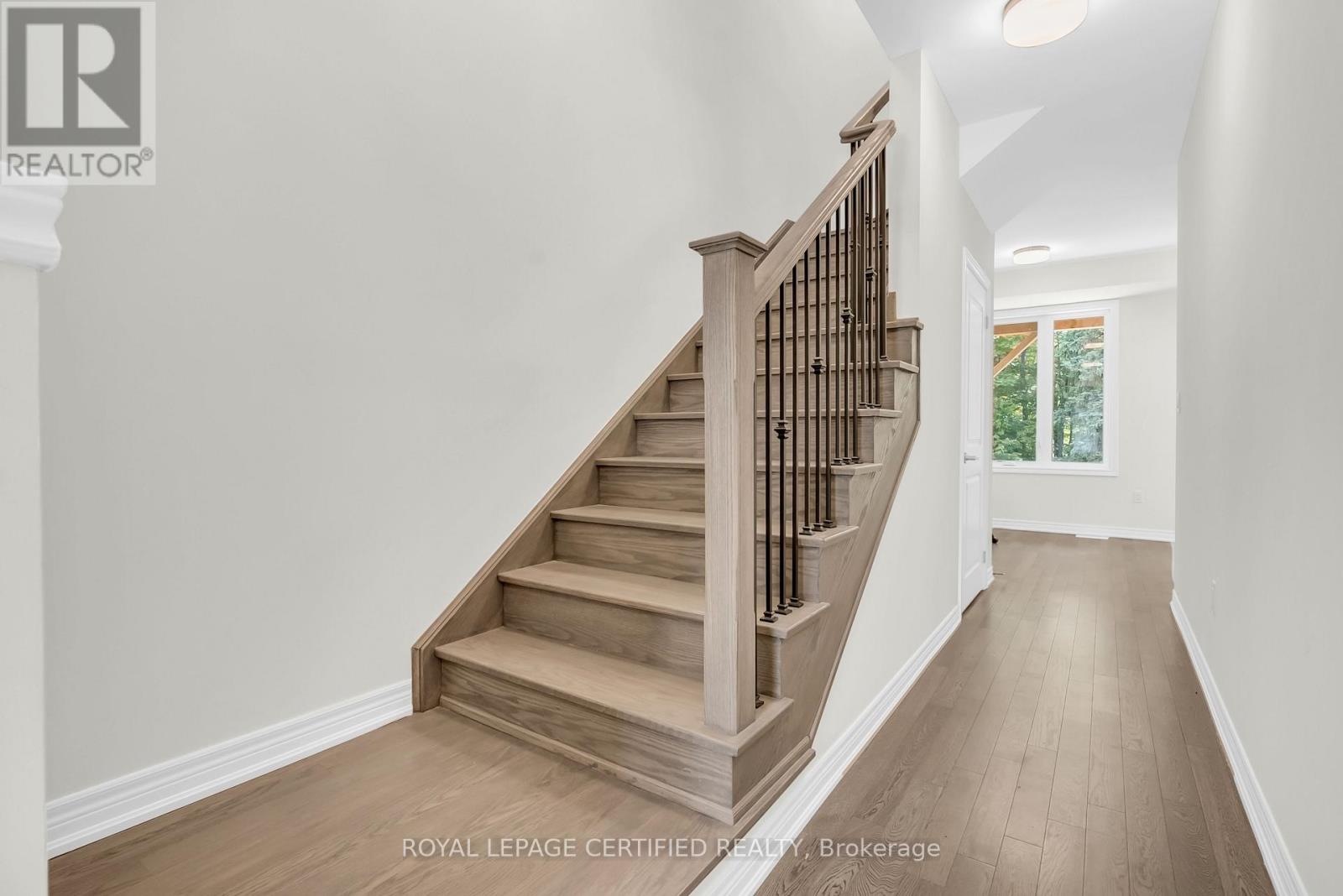 45 Folcroft Street, Brampton, Ontario  L6Y 6L3 - Photo 7 - W13237320