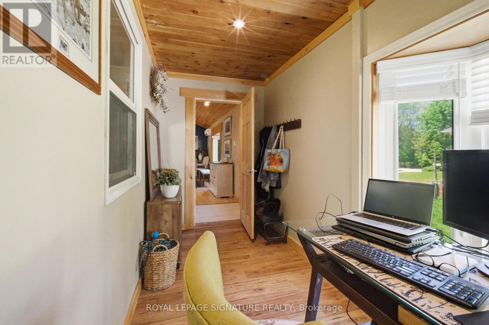 33 Old Pavillion Road, Caledon, Ontario  L7C 3J8 - Photo 10 - W13237334