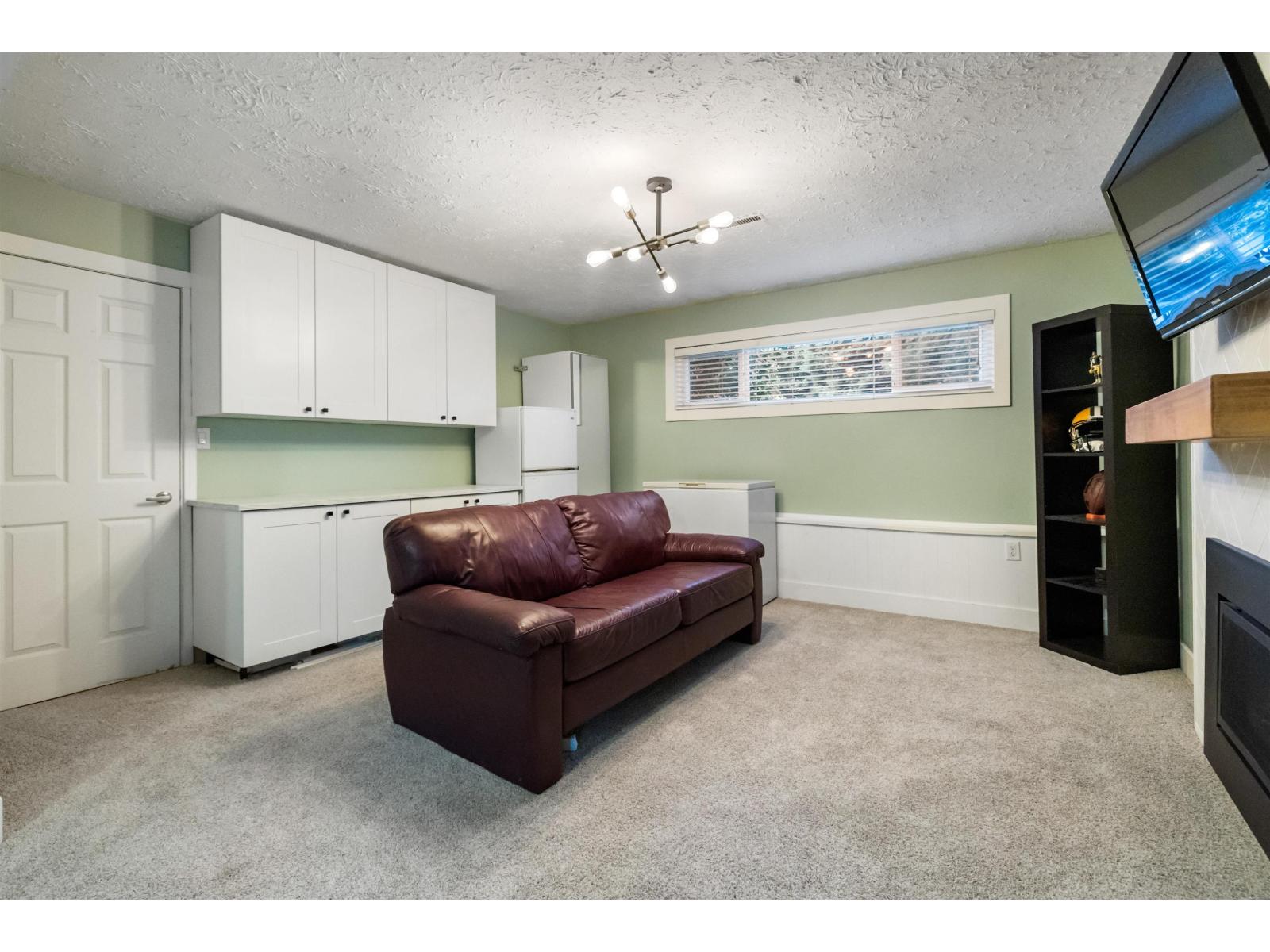 5802 Angus Place, Surrey, British Columbia  V3S 4W5 - Photo 17 - R3131227