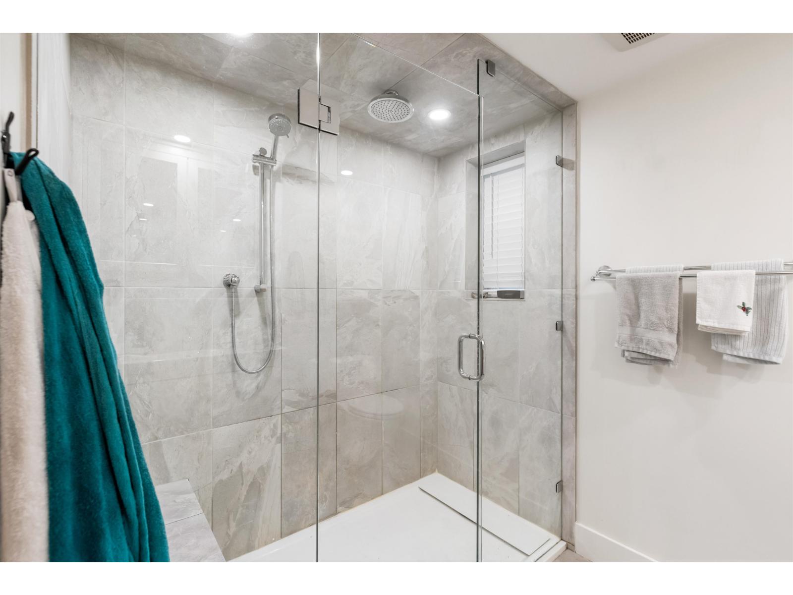 5802 Angus Place, Surrey, British Columbia  V3S 4W5 - Photo 23 - R3131227