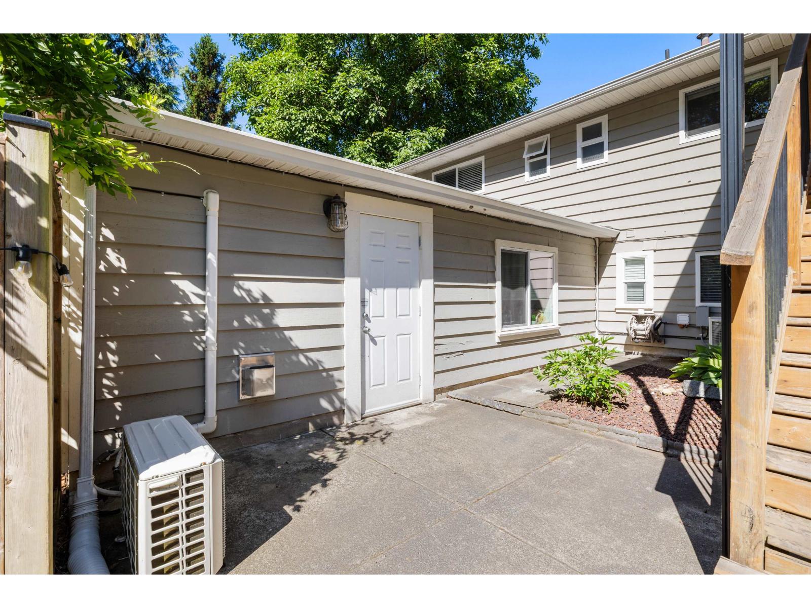 5802 Angus Place, Surrey, British Columbia  V3S 4W5 - Photo 30 - R3131227