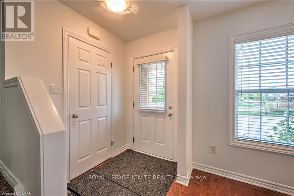 240 - 3320 Meadowgate Boulevard, London South, Ontario  N6M 0B2 - Photo 6 - X13237216