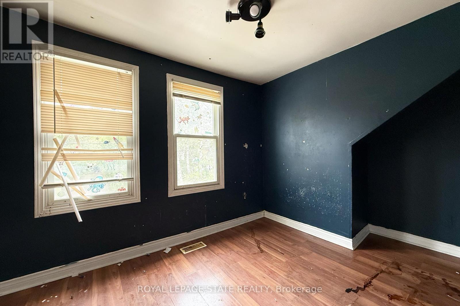 260 Emerson Street, Hamilton, Ontario  L8S 2Y6 - Photo 13 - X13237260