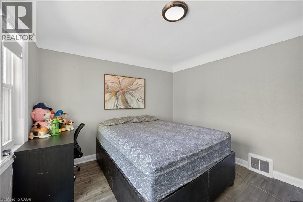 43 West 1st Street, Hamilton, Ontario  L9C 3B9 - Photo 10 - 40835215