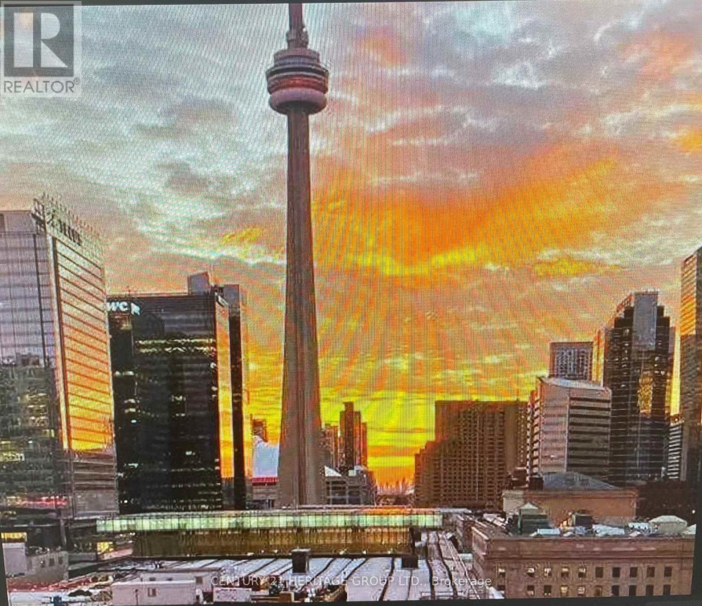 2704 - 1 The Esplanade Street, Toronto, Ontario  M5E 0A8 - Photo 3 - C13233396