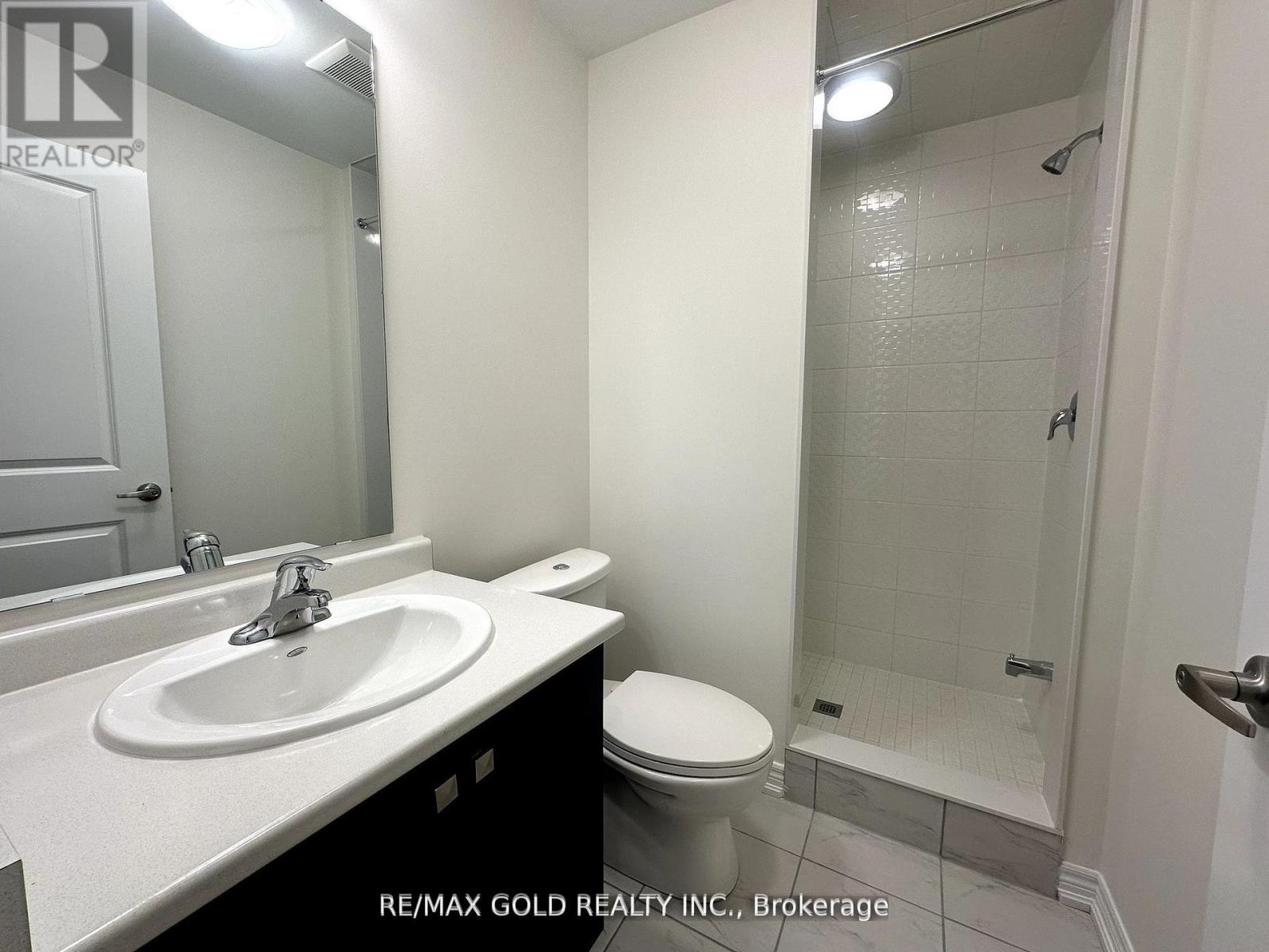 147 Broadacre Drive, Kitchener, Ontario  N2R 0S5 - Photo 15 - X13236668