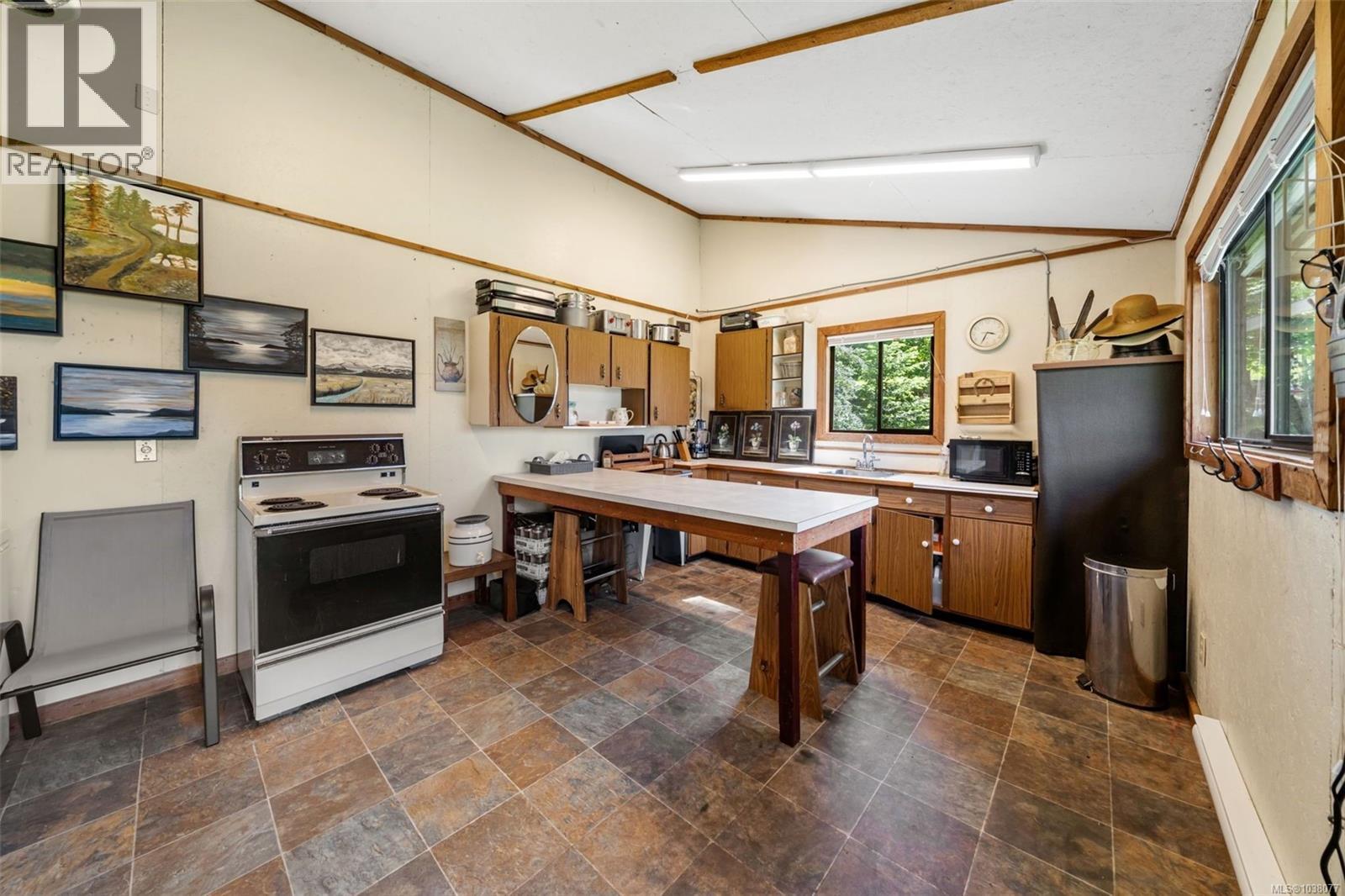 101 Church Bay Rd, Saturna Island, British Columbia  V0N 2Y0 - Photo 44 - 1038077