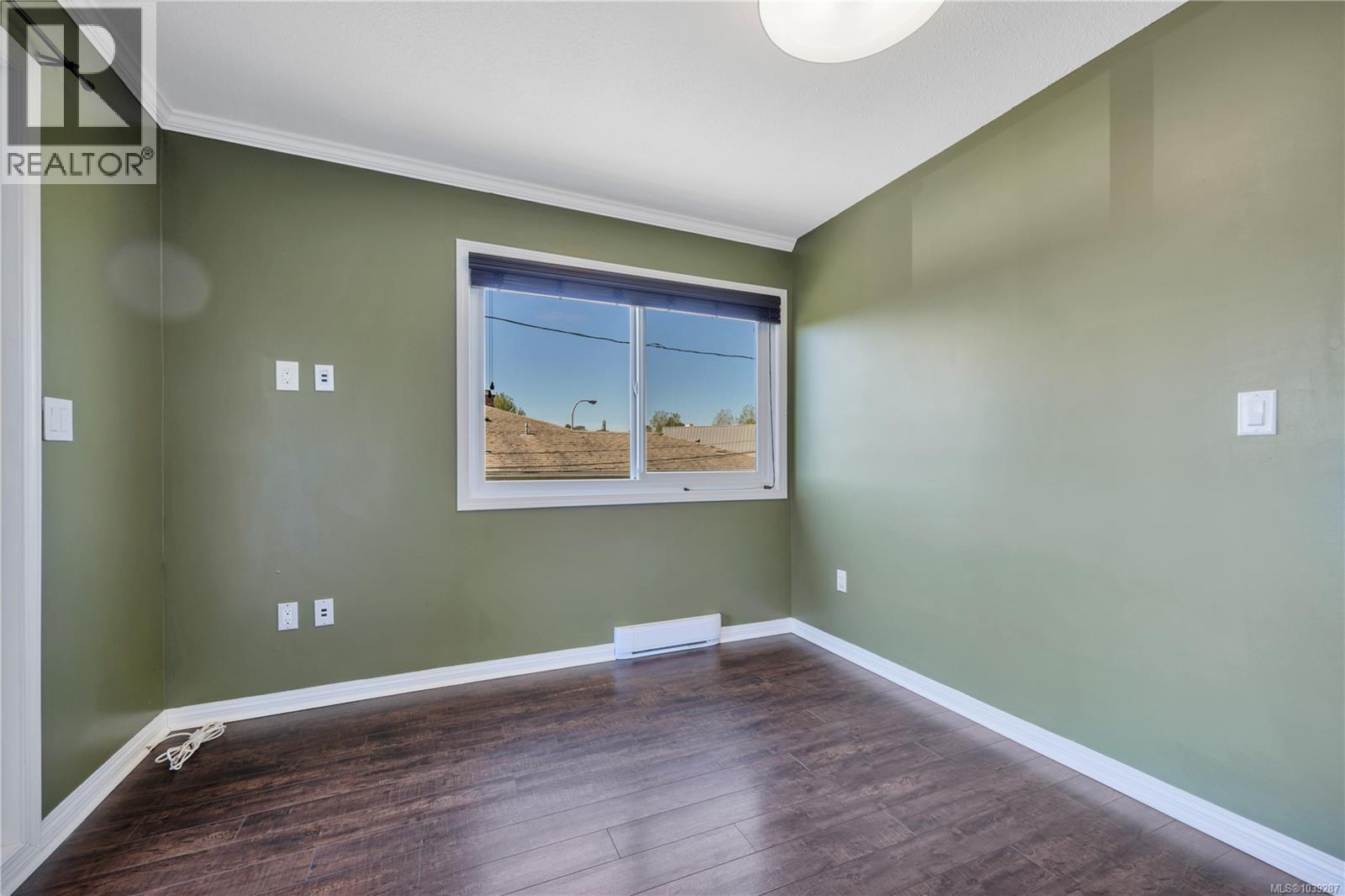 3236 Cedar Hill Rd, Saanich, British Columbia  V8P 3Y3 - Photo 37 - 1039287