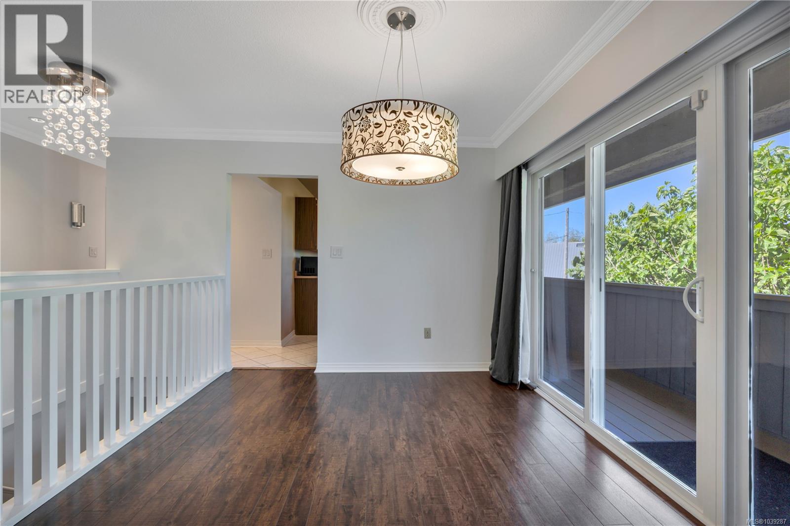 3236 Cedar Hill Rd, Saanich, British Columbia  V8P 3Y3 - Photo 28 - 1039287