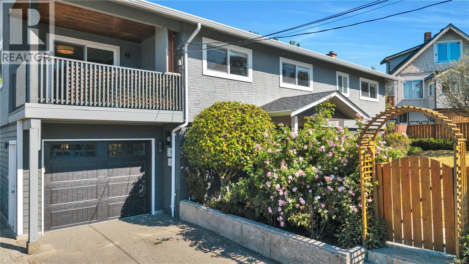 3236 Cedar Hill Rd, Saanich, British Columbia  V8P 3Y3 - Photo 81 - 1039287