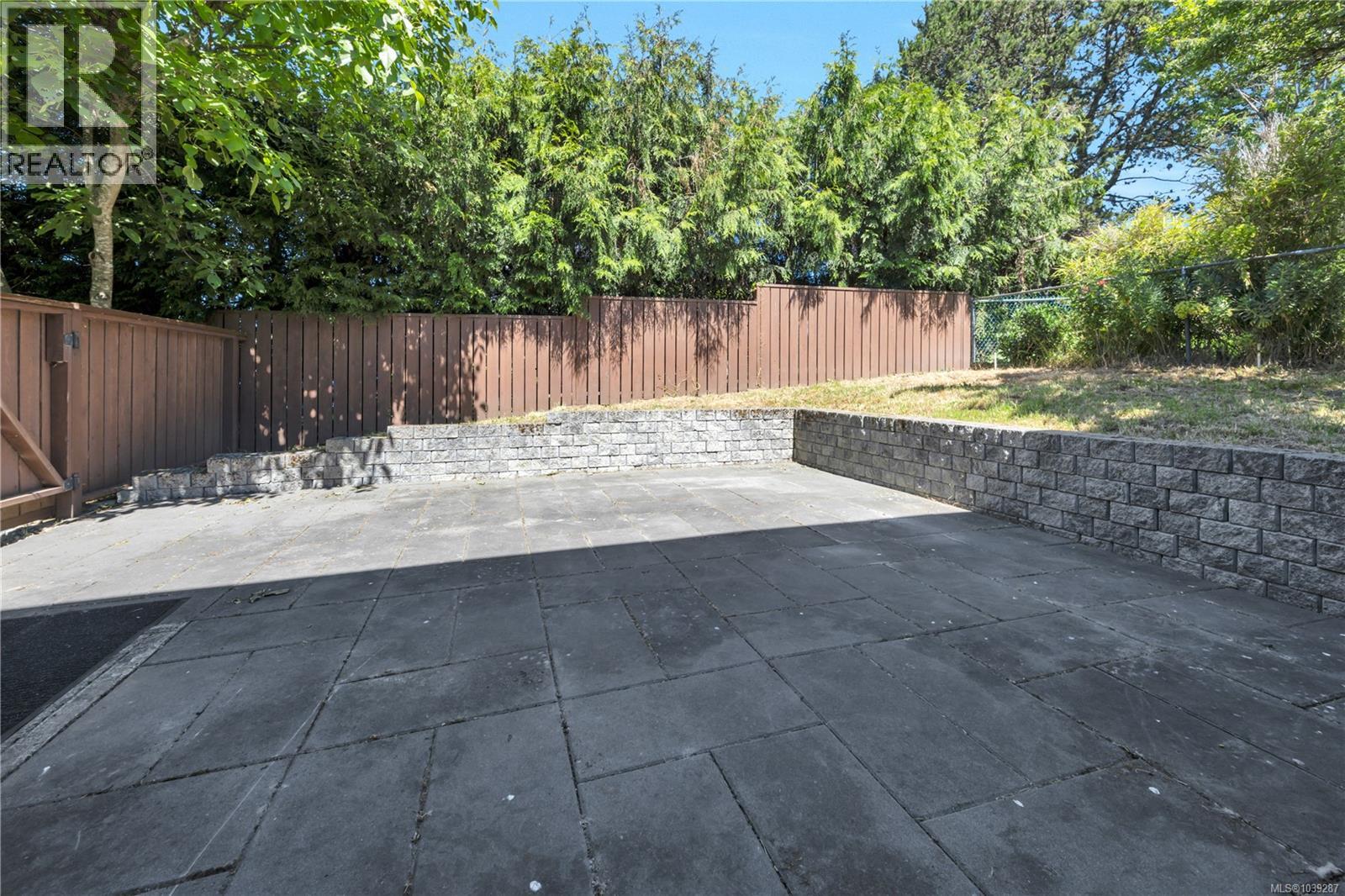 3236 Cedar Hill Rd, Saanich, British Columbia  V8P 3Y3 - Photo 62 - 1039287