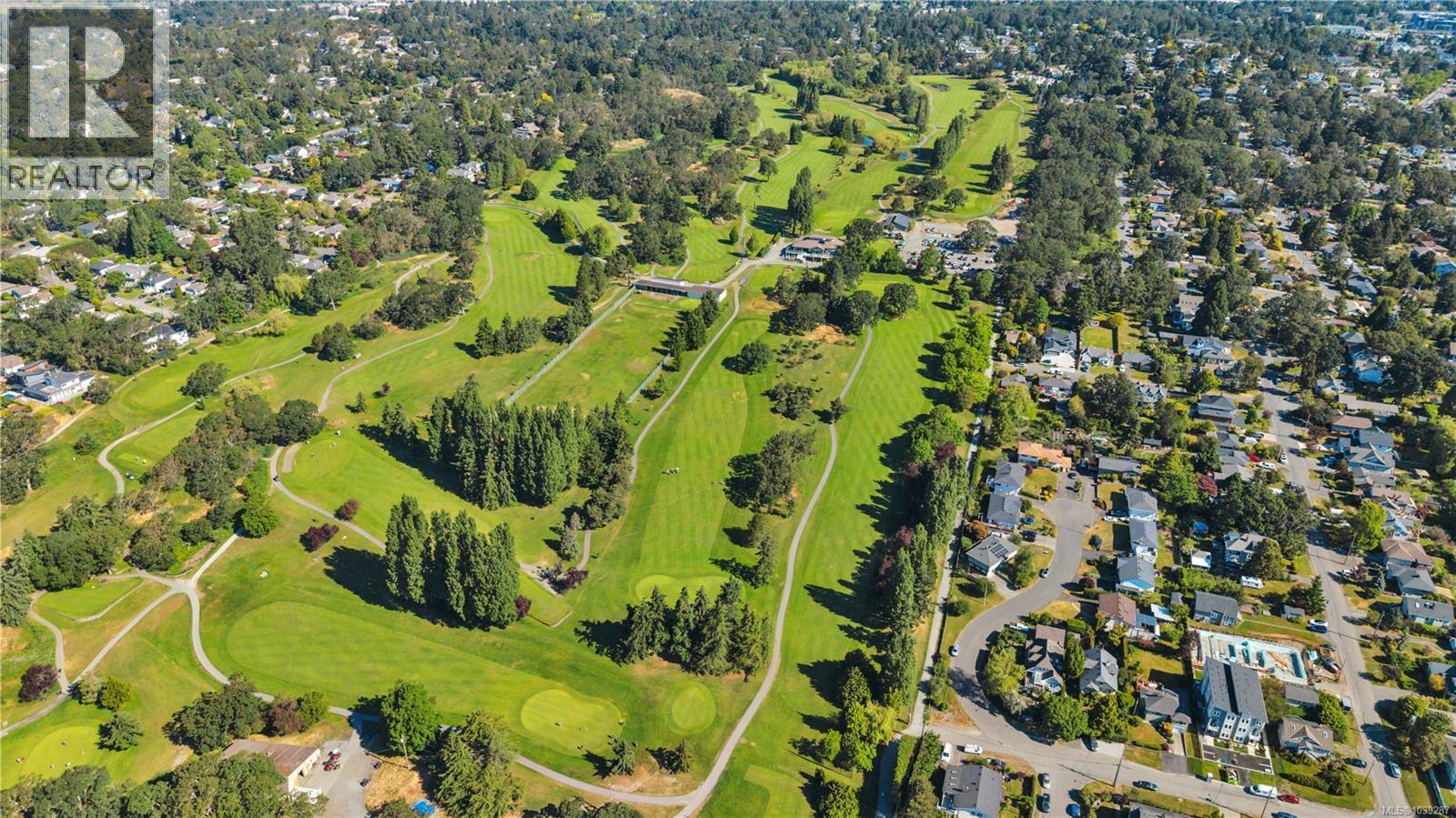 3236 Cedar Hill Rd, Saanich, British Columbia  V8P 3Y3 - Photo 77 - 1039287