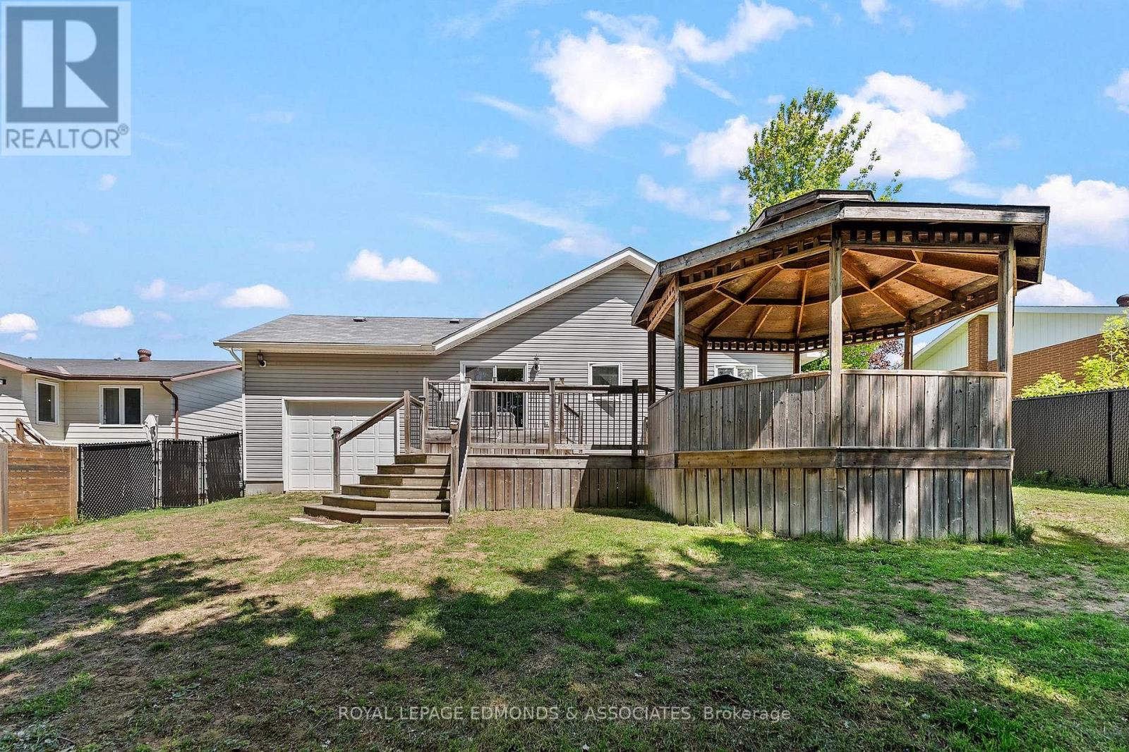 89 Spruce Street, Petawawa, Ontario  K8H 3H7 - Photo 31 - X13237430