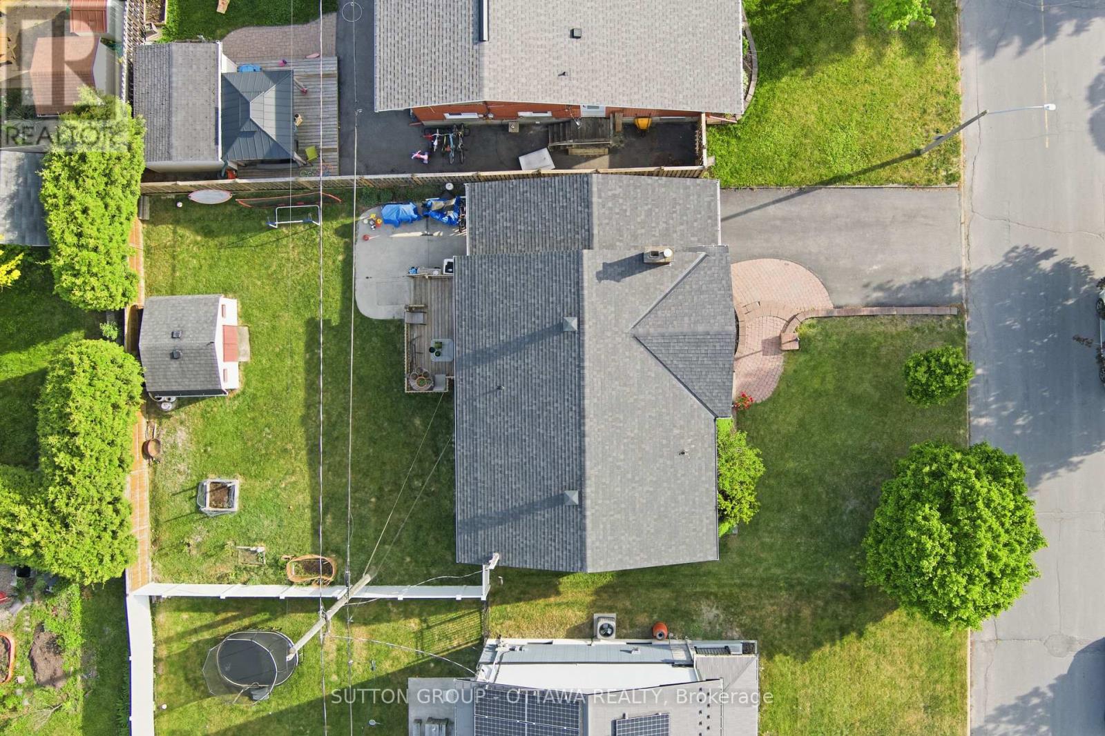1237 Whitmore Avenue, Ottawa, Ontario  K2C 2N6 - Photo 24 - X13237390