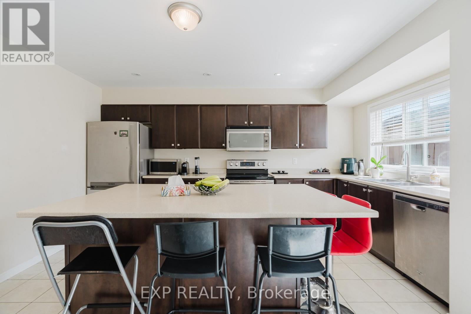 3721f Riverbreeze Street, Ottawa, Ontario  K2J 0T1 - Photo 10 - X13237456