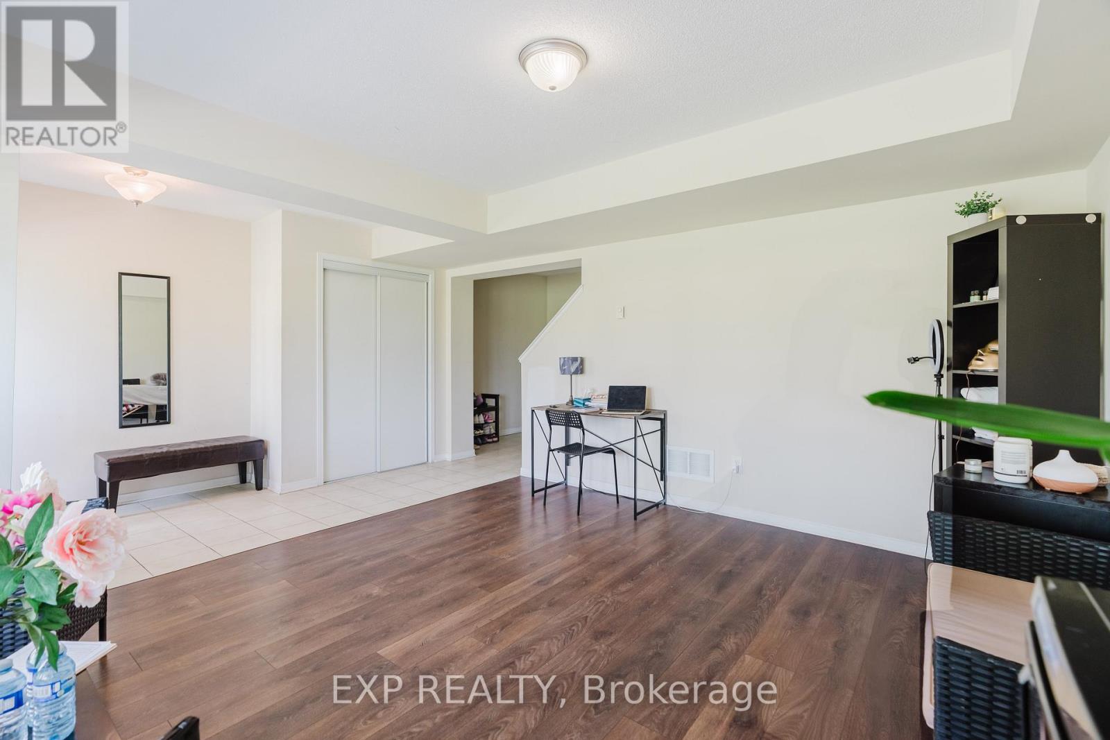 3721f Riverbreeze Street, Ottawa, Ontario  K2J 0T1 - Photo 6 - X13237456