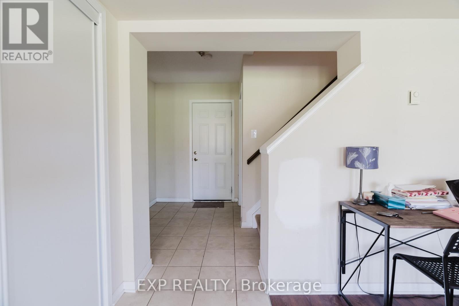 3721f Riverbreeze Street, Ottawa, Ontario  K2J 0T1 - Photo 7 - X13237456
