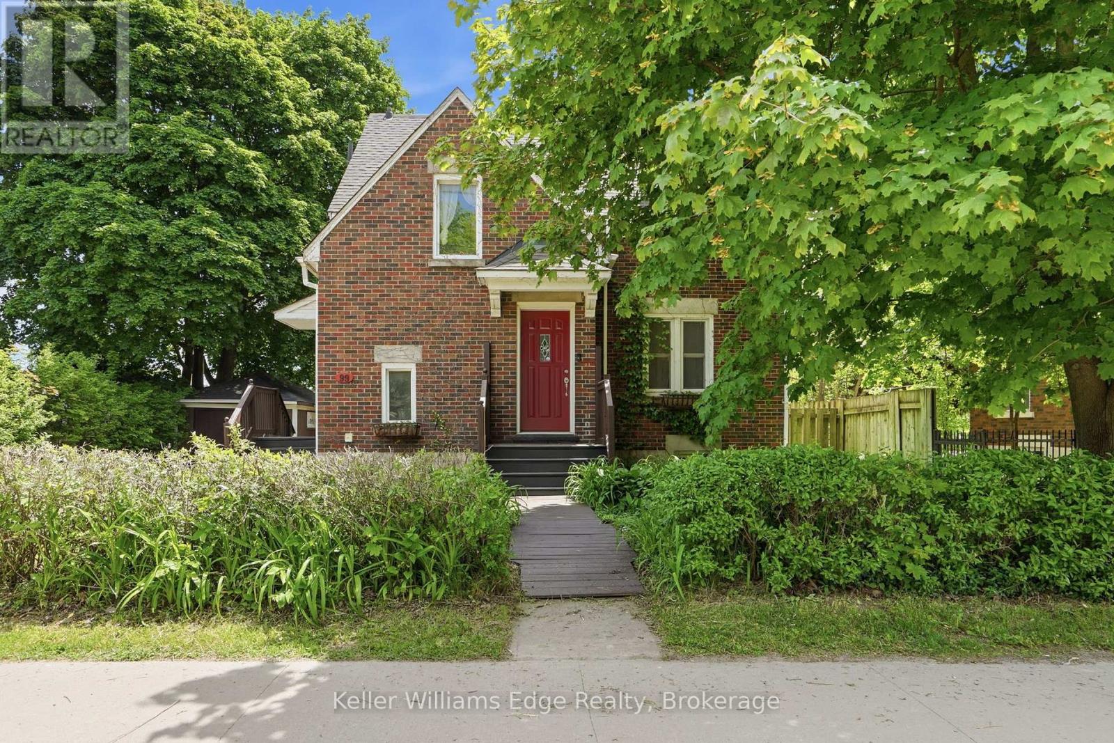 99 ST ANDREWS STREET, Cambridge, Ontario