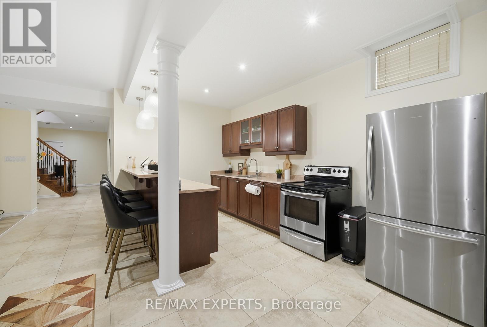 11 Collier Crescent, Essa, Ontario  L3W 0M7 - Photo 37 - N13011356