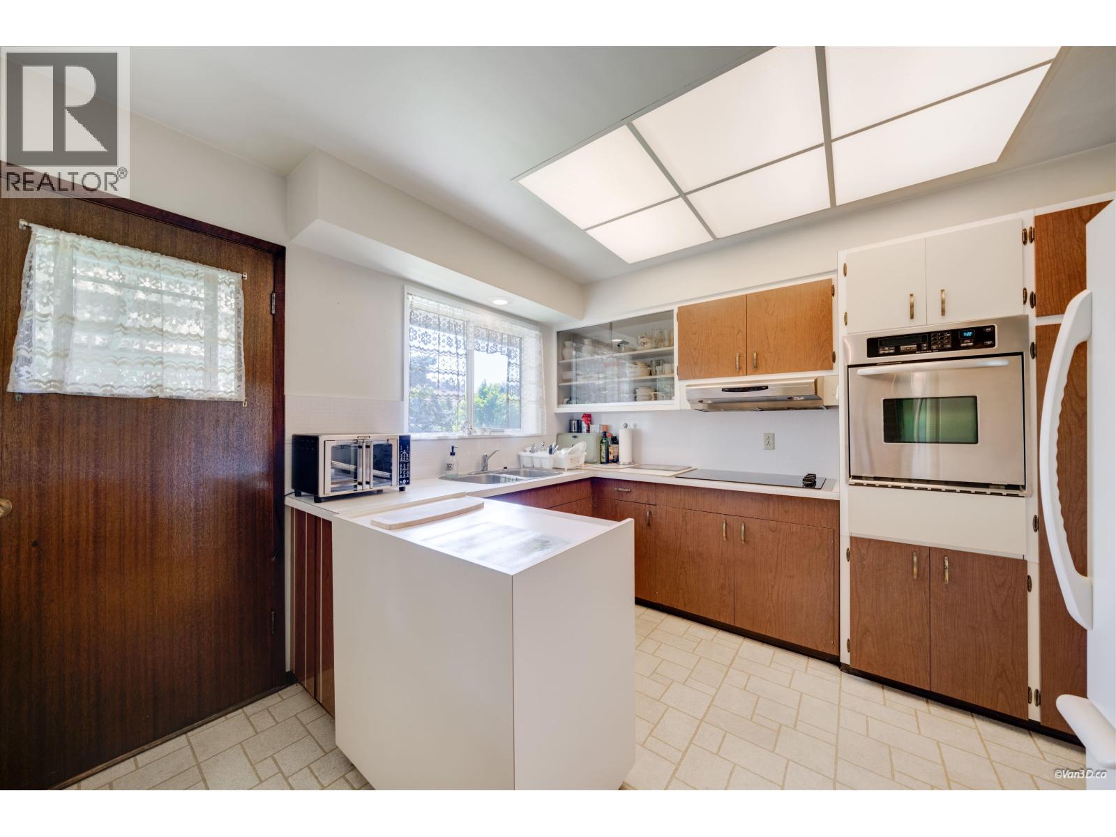 8140 Spires Road, Richmond, British Columbia  V6Y 1V9 - Photo 6 - R3130691