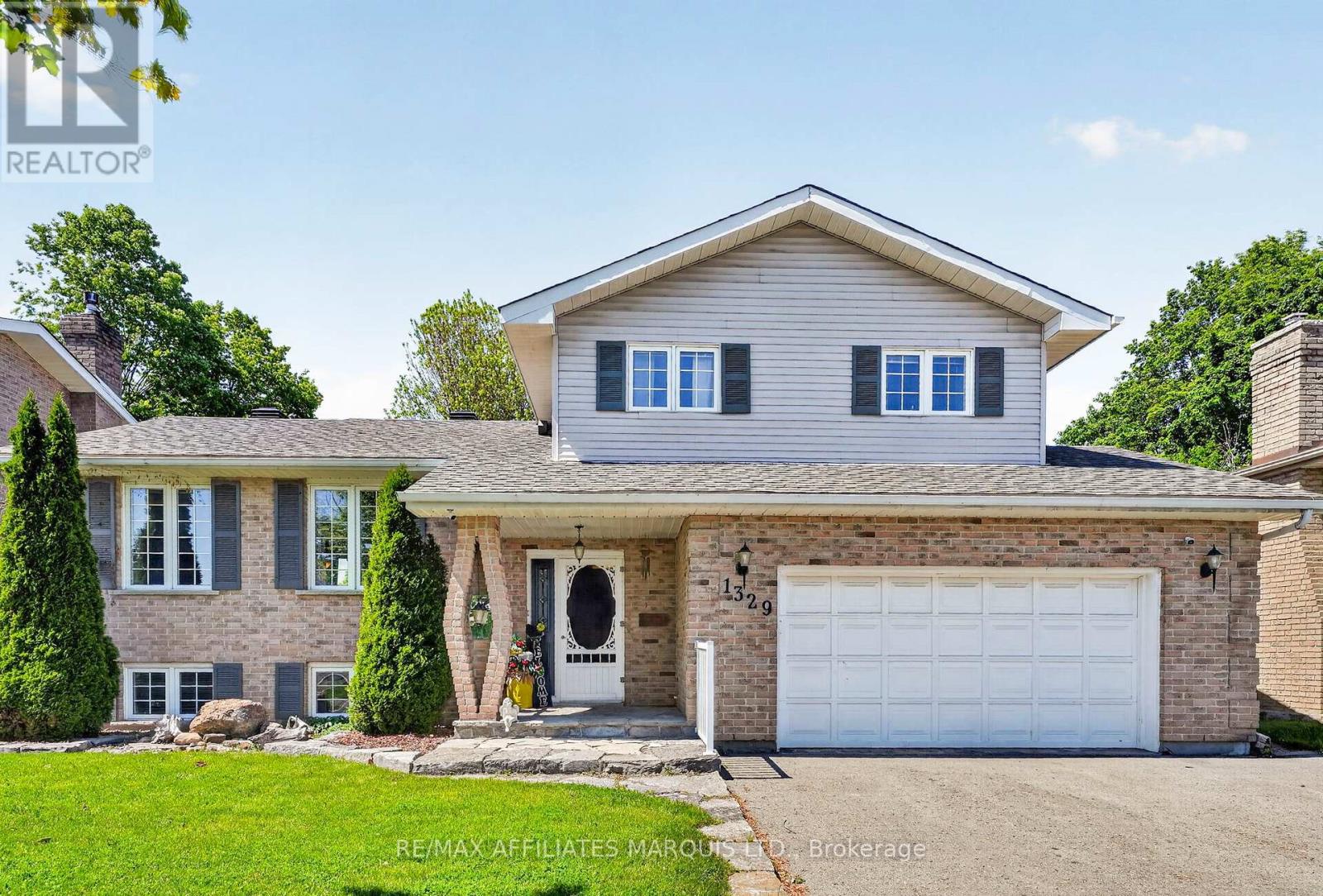 1329 PATRICIA PLACE, Cornwall, Ontario