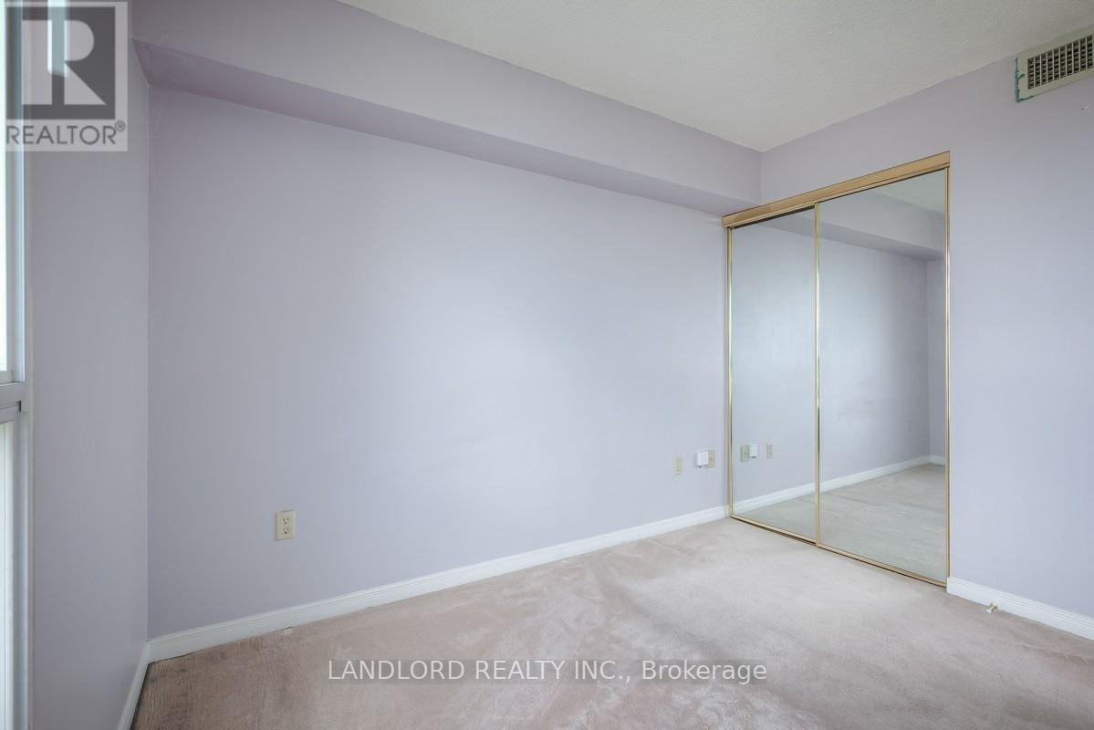 2504 - 5 Concorde Place, Toronto, Ontario  M3C 3M8 - Photo 16 - C13237406