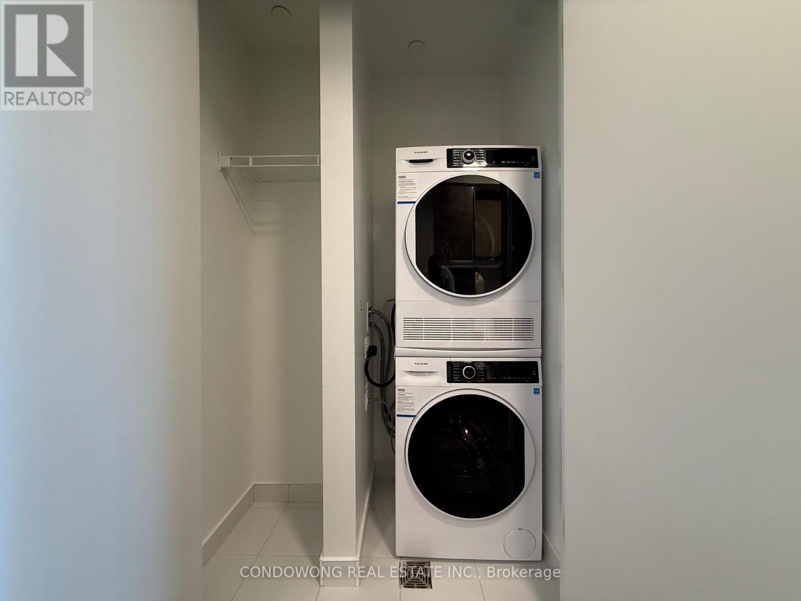 1701 - 180 Front Street E, Toronto, Ontario  M5A 0A9 - Photo 7 - C13237410