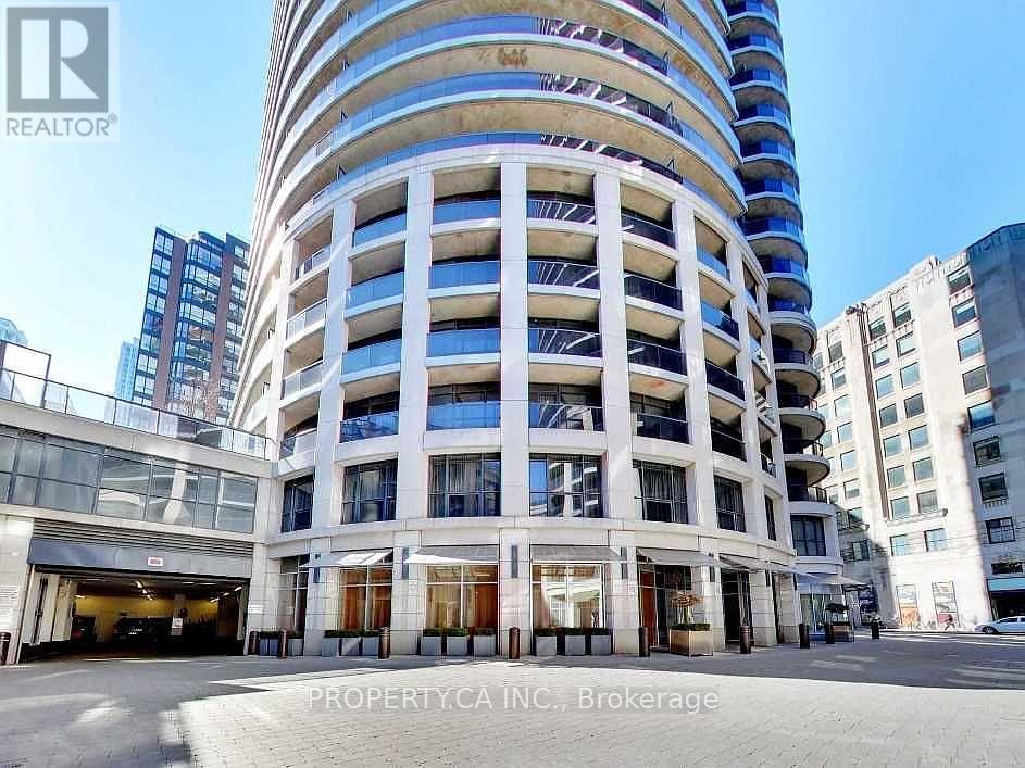 502 - 21 Carlton Street, Toronto, Ontario  M5B 1L3 - Photo 2 - C13237436