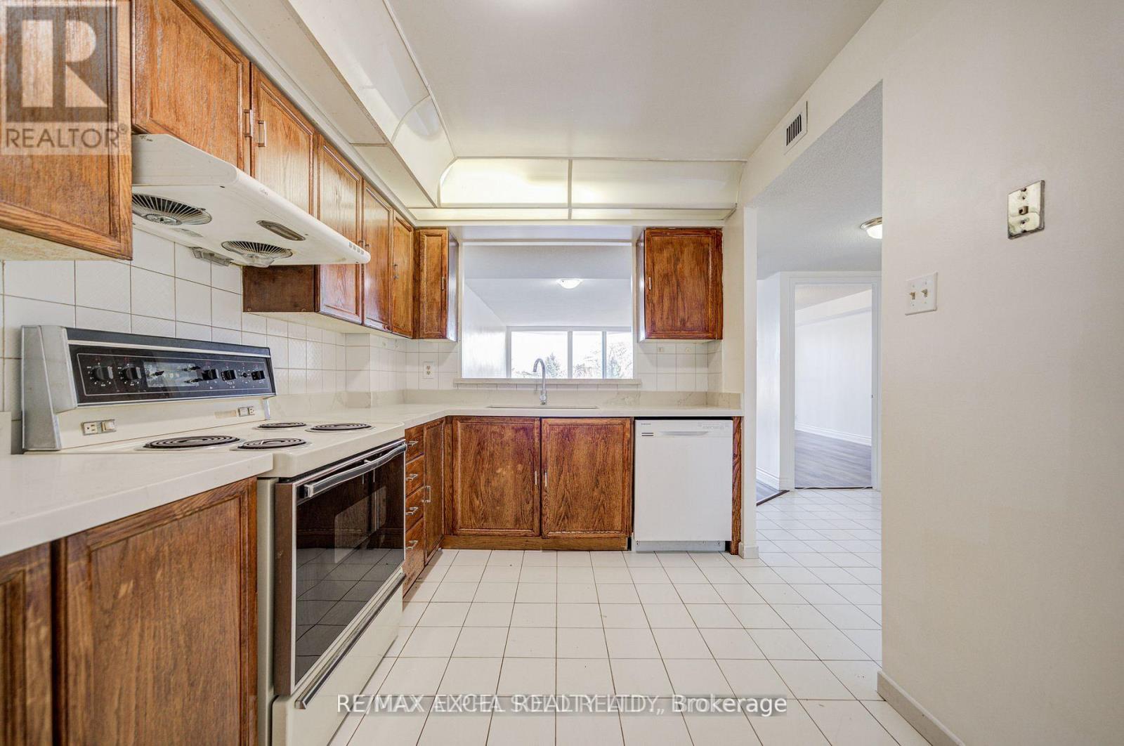 Unknown Address, ,     - Photo 33 - E13237444