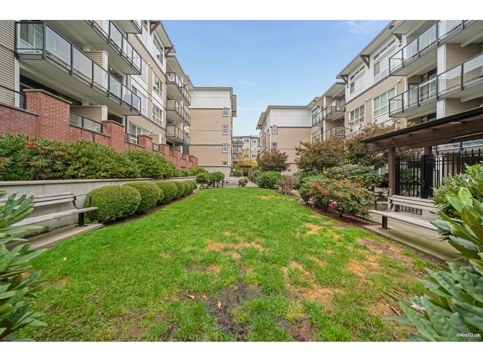 202 6468 195a Street, Surrey, British Columbia  V4N 6R6 - Photo 21 - R3131721