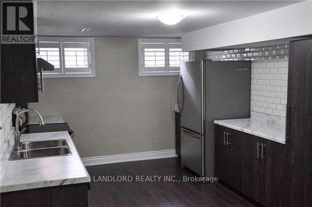 Lower - 1130 Melton Drive, Mississauga, Ontario  L4Y 3W2 - Photo 2 - W13237400